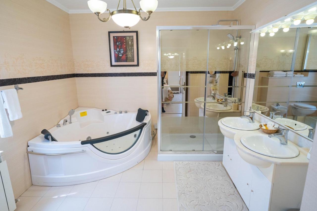 Villa Alice Szucsáva Kültér fotó